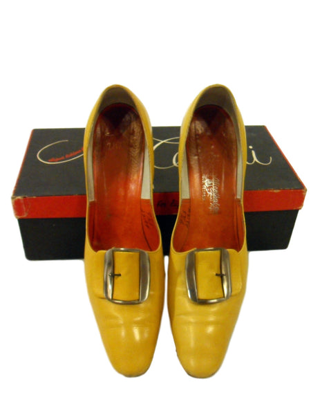 50s Yellow Shoes