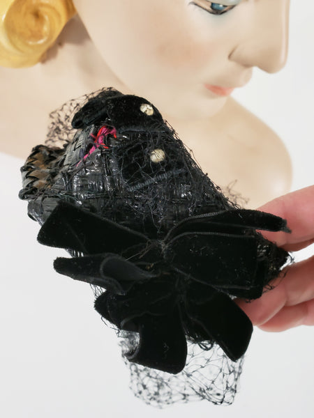 1940s toy hat embellishment