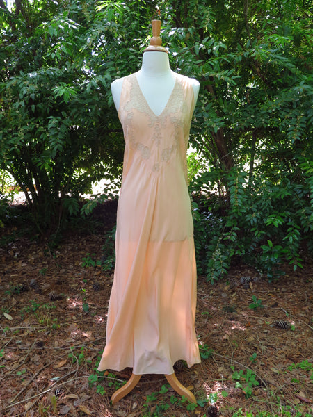 30s Yolande Peach Negligee