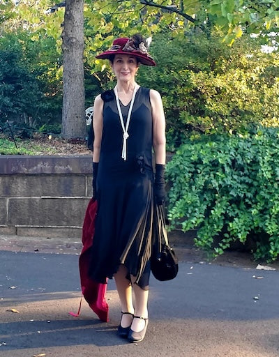 Liza from BDV volunteering at Historic Oakland Cemetery in 1920s Dress and Upcycled Hat