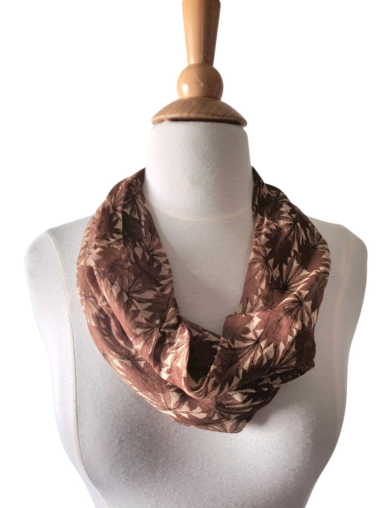 Vintage Vera Infinity Scarf