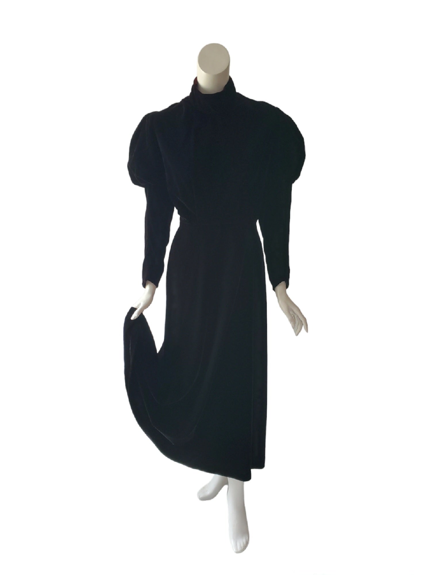 80s Does Edwardian Black Velvet Maxi Dress or Gown Better Dresses Vintage 80s Does Edwardian Black Velvet Maxi Dress or Gown Better Dresses Vintage