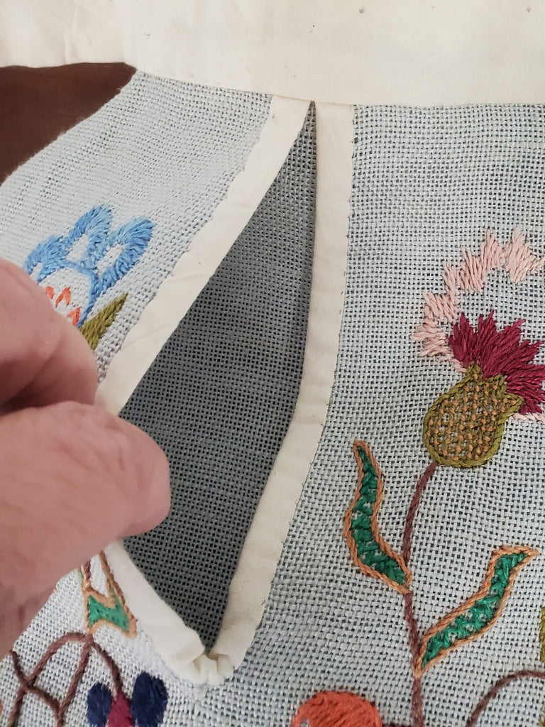 70s Repro 18th Century Colonial Pocket – Better Dresses Vintage