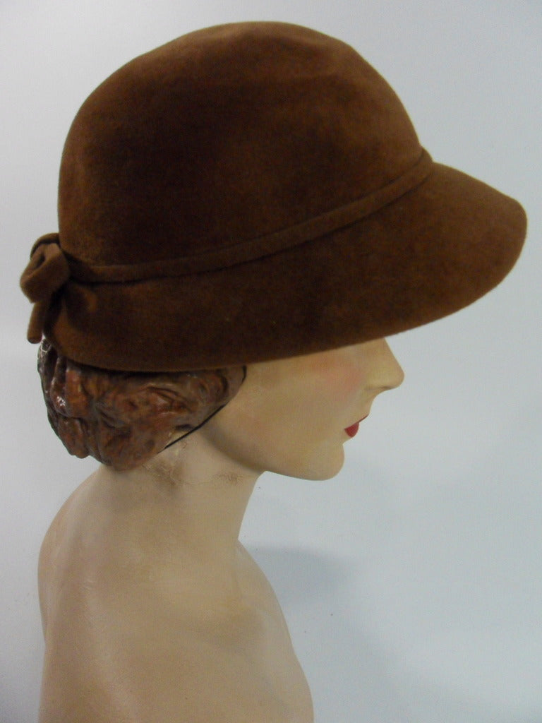Chapeau en feutre de fourrure marron Abercrombie &amp; Fitch des années 50