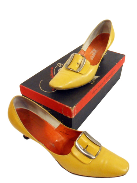 50s Yellow Shoes