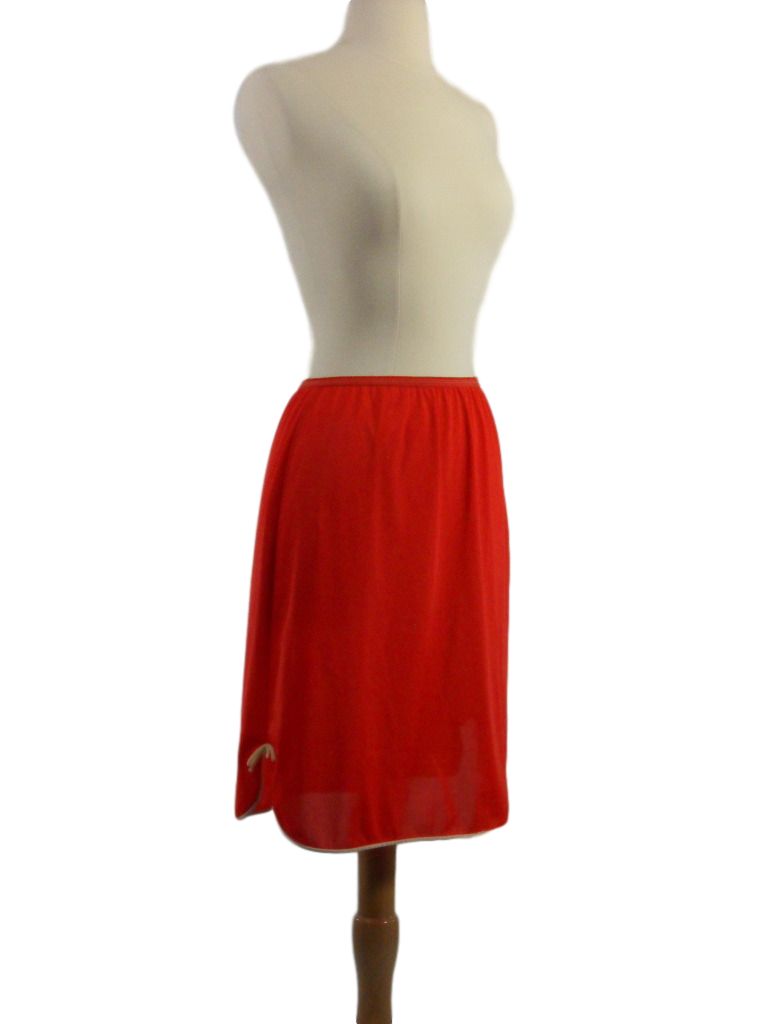Vintage 60s Red Half Slip Hollywood Vassarette by Munsingwear