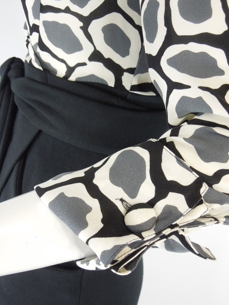 Diane Von Furstenburg DVF Silk and Wool Brea Wrap Dress Better Dresses Vintage Diane Von Furstenburg DVF Silk and Wool Brea Wrap Dress Better Dresses Vintage