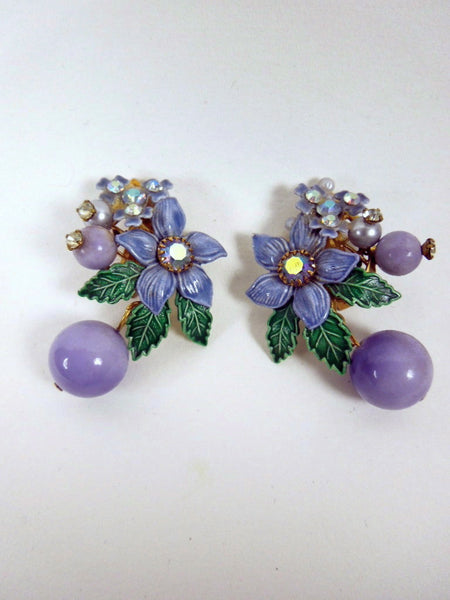 Boucles d'Oreilles Clip Florales en Émail Lavande Années 40