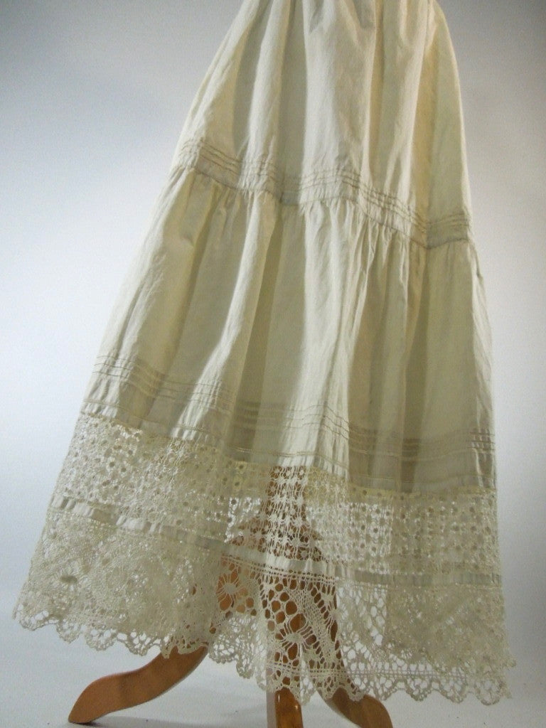 Victorian 1890s Drawnwork Petticoat