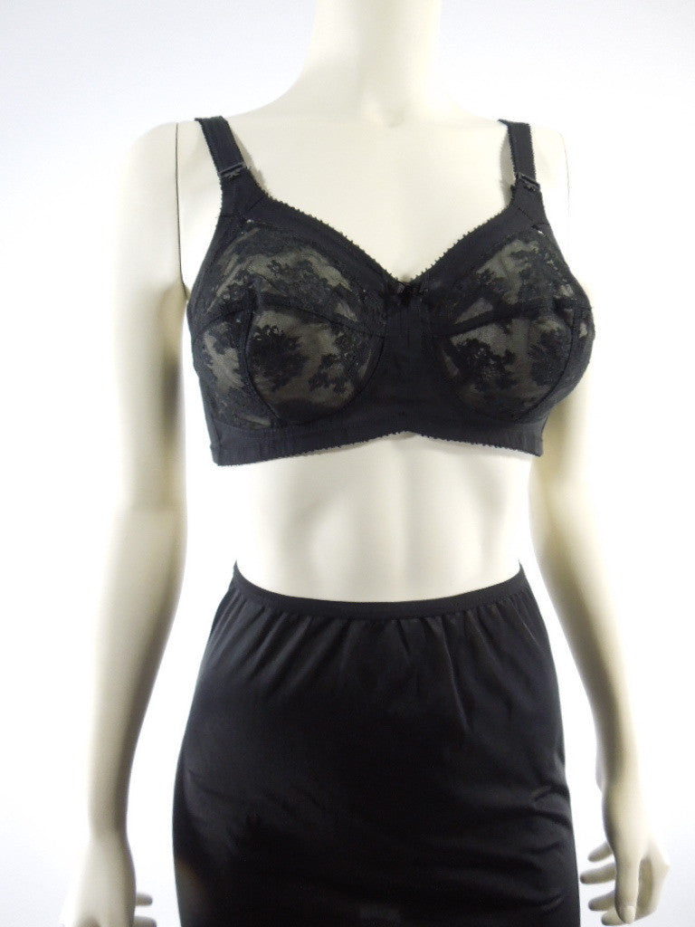 Vintage 60s Sky-Bali Lace Bra at BetterDressesVintage. Shown with Sears Kerry-Teen slip - close view. Overview.