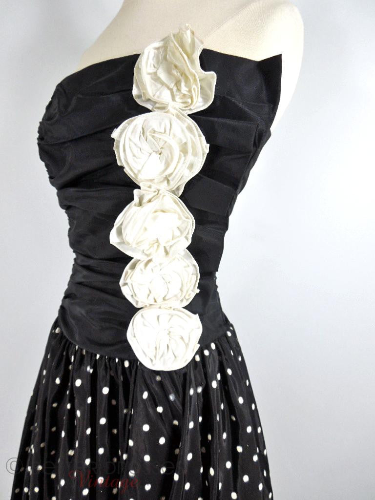 Vintage 1980s Gunne Sax Dress Strapless Black & White Polka Dots Vintage 1980s Gunne Sax Dress Strapless Black & White Polka Dots