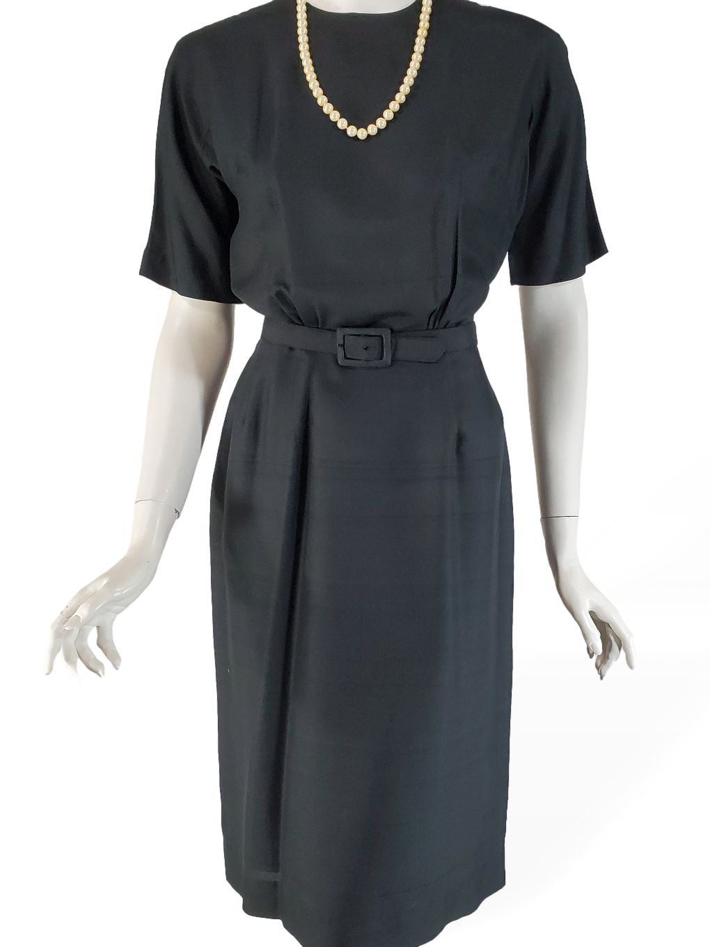 60s Short-Sleeve Sheath Dress in Black Silk - sm 60s Short-Sleeve Sheath Dress in Black Silk - sm