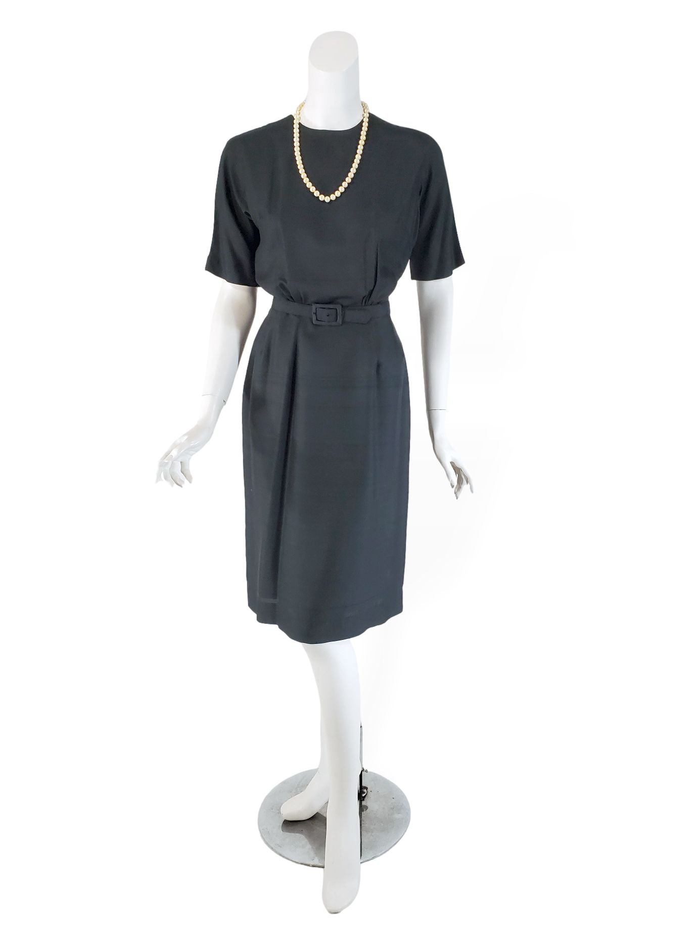 60s Short-Sleeve Sheath Dress in Black Silk - sm 60s Short-Sleeve Sheath Dress in Black Silk - sm