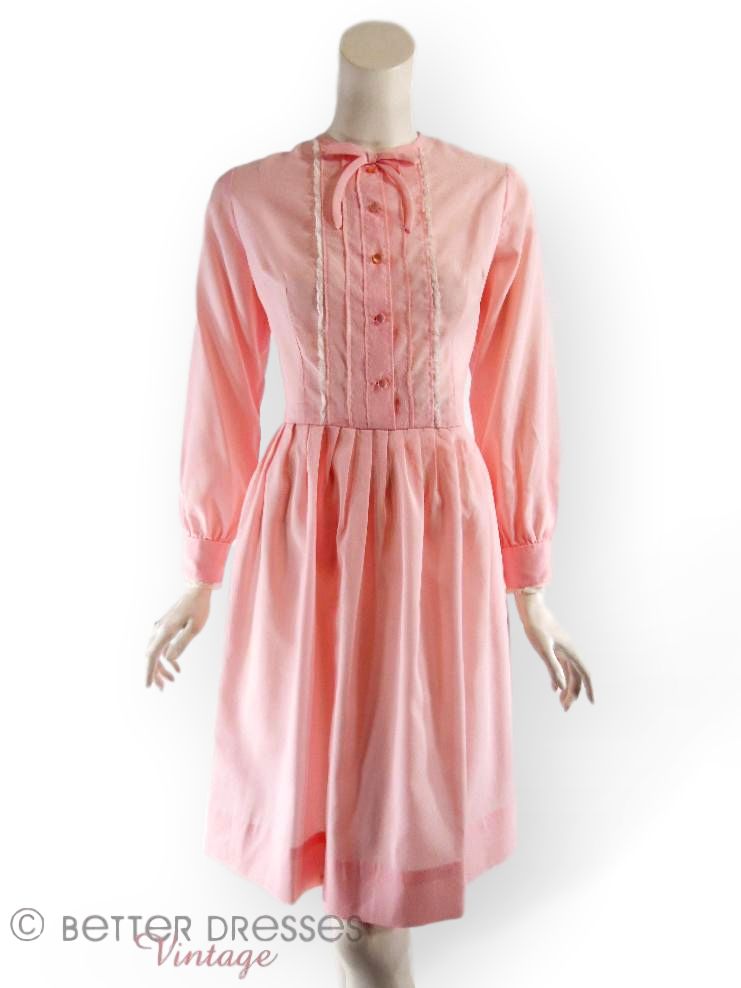 Vintage 1960s Pink Nylon Crepe Long Sleeve Full Skirt Shirtwaist Dress - med Better Dresses Vintage Vintage 1960s Pink Nylon Crepe Long Sleeve Full Skirt Shirtwaist Dress - med Better Dresses Vintage