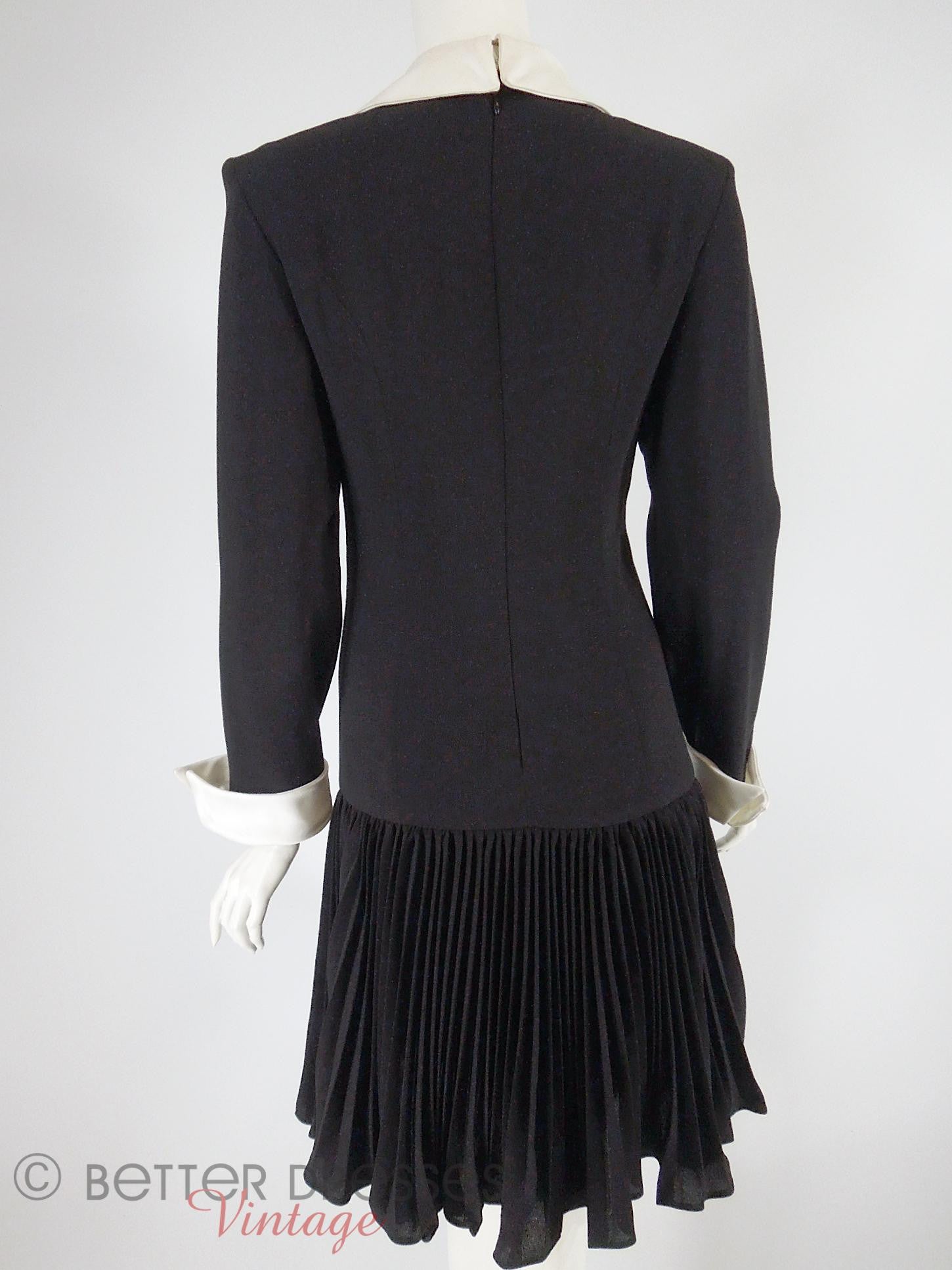 Vintage 80s Does 20s Black Dress White Satin Collar & Cuffs - sm, med Better Dresses Vintage Vintage 80s Does 20s Black Dress White Satin Collar & Cuffs - sm, med Better Dresses Vintage