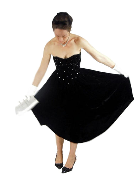 80s Does 50s Black Velvet Strapless Party Dress - sm – Better Dresses  Vintage