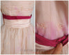 Robe de soirée rose sans bretelles longueur thé années 50