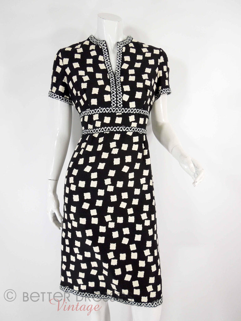 70s B&W Geometric Print Dress - front