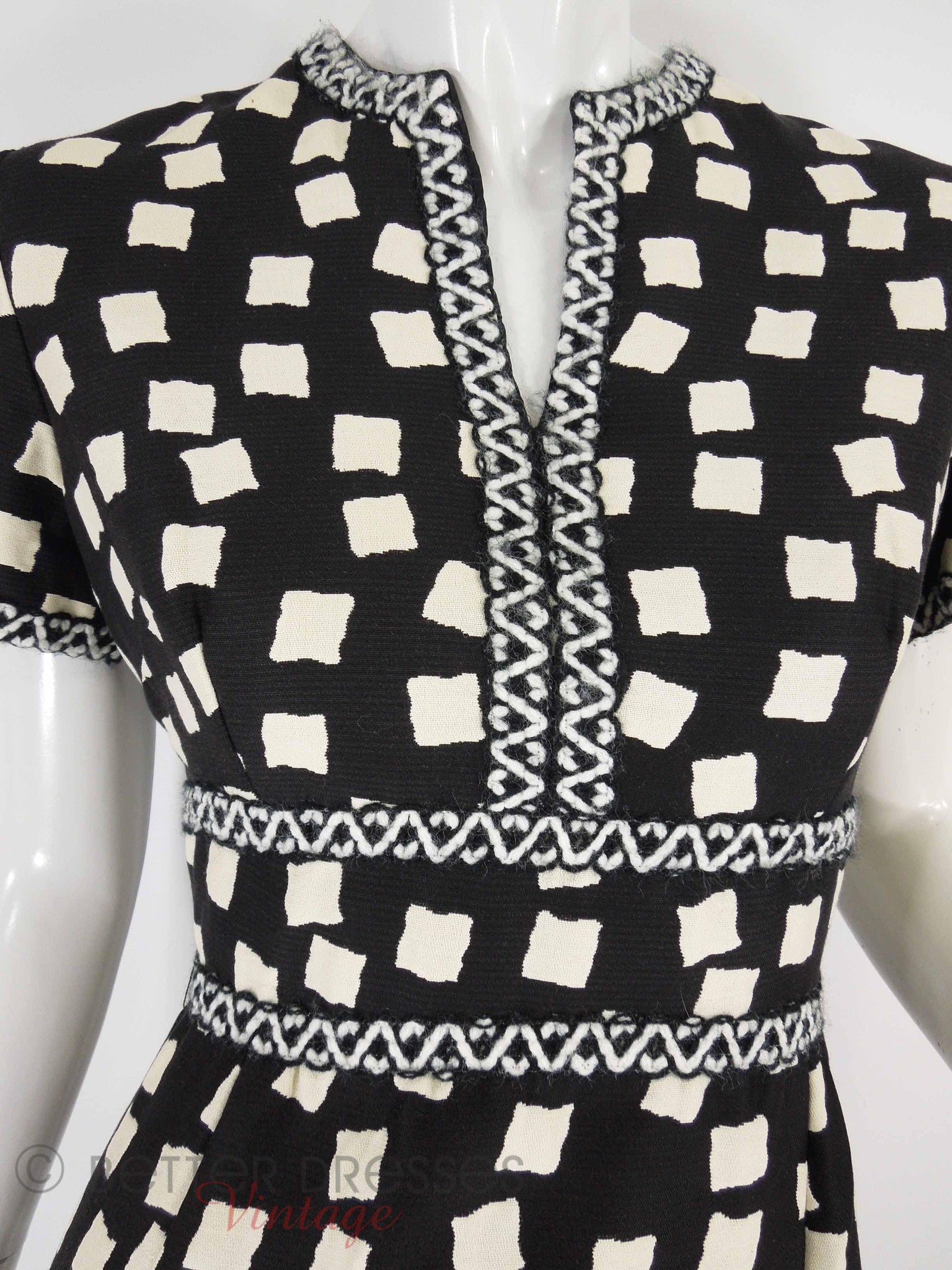 70s Black & White Geometric Sheath Dress - sm, med – Better Dresses Vintage