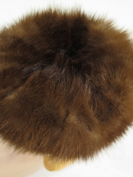 50s/60s Vintage Genuine Mink Pillbox Hat – Better Dresses  display picture 2