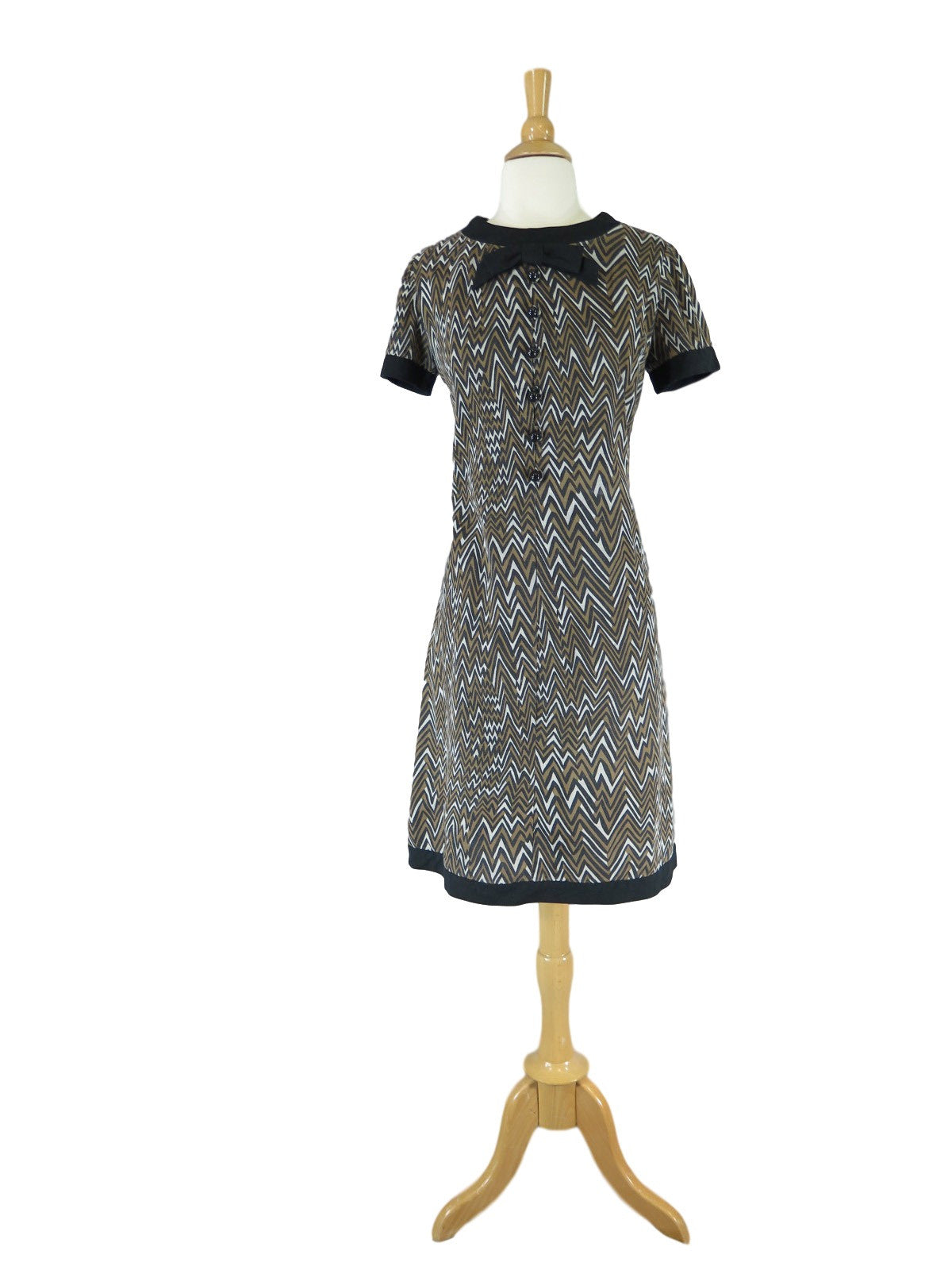 60s Short Sleeve Mod Graphic Shift Dress in Black, White, Brown - sm, med Better Dresses Vintage 60s Short Sleeve Mod Graphic Shift Dress in Black, White, Brown - sm, med Better Dresses Vintage