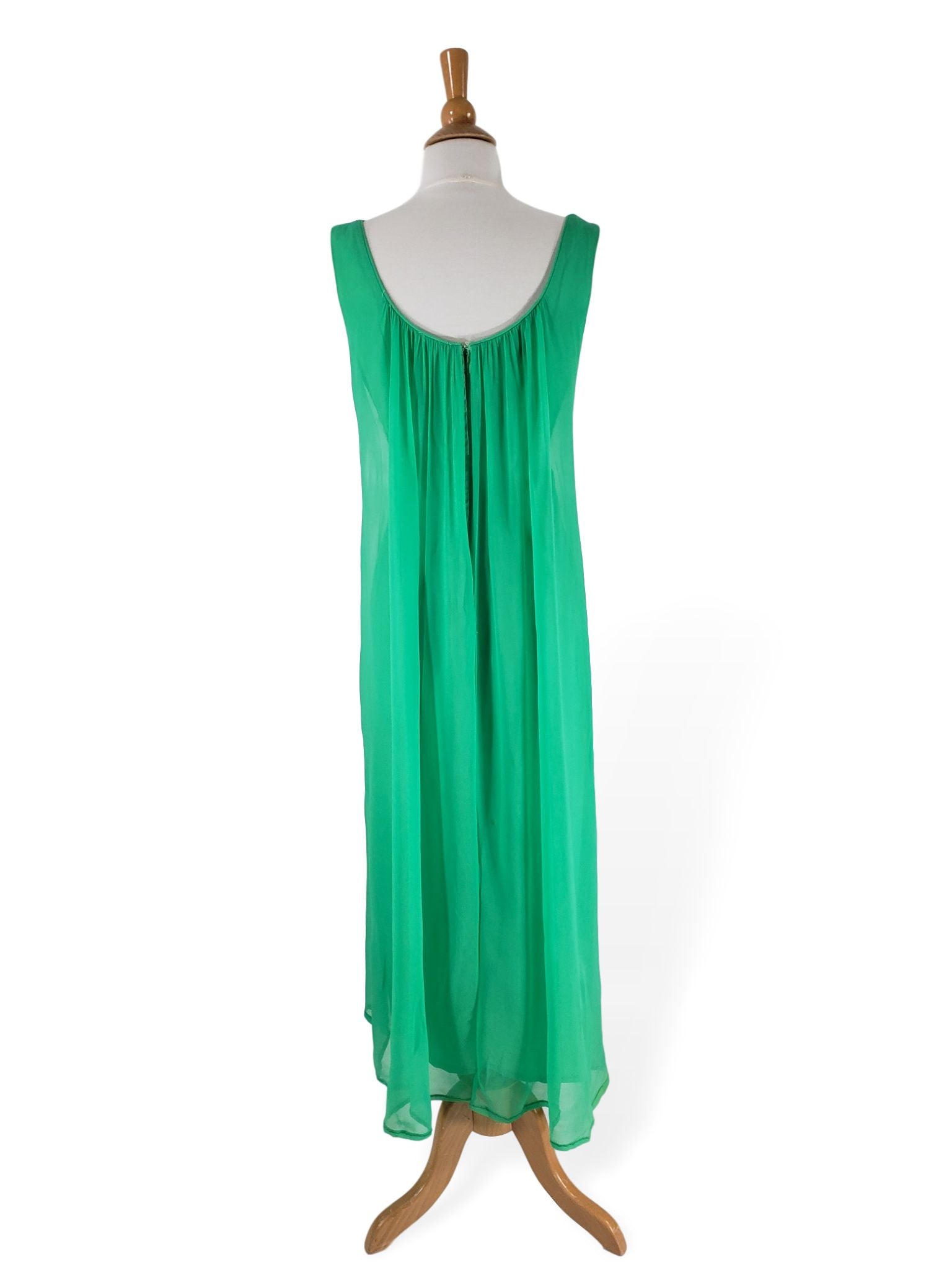 60s Chiffon Empire Waist Gown in Green Better Dresses Vintage 60s Chiffon Empire Waist Gown in Green Better Dresses Vintage