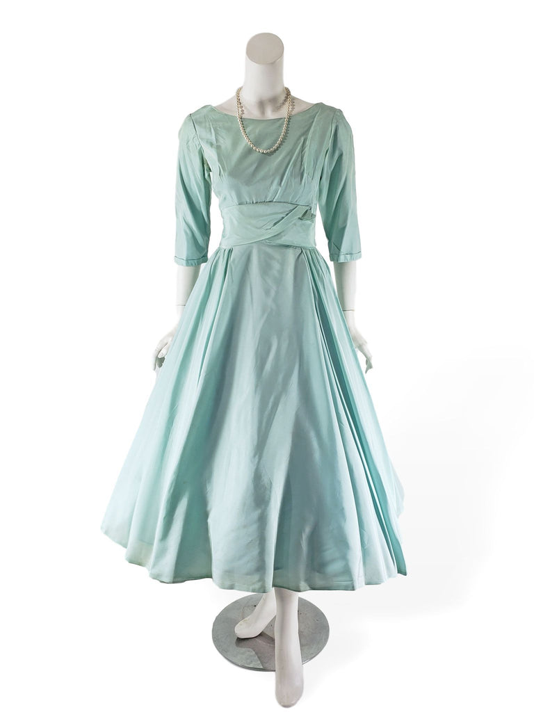 50s Full Skirt Nipped Waist Party Dress - shown with crinoline