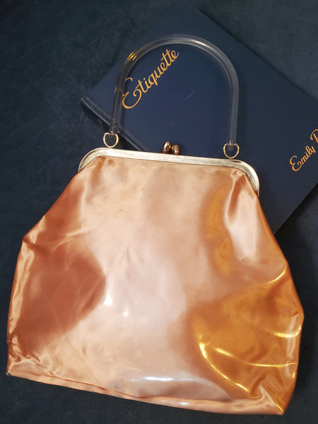 1950s Glossy Brown Marble Vinyl Handbag. 50s Kiss Lock Gold 