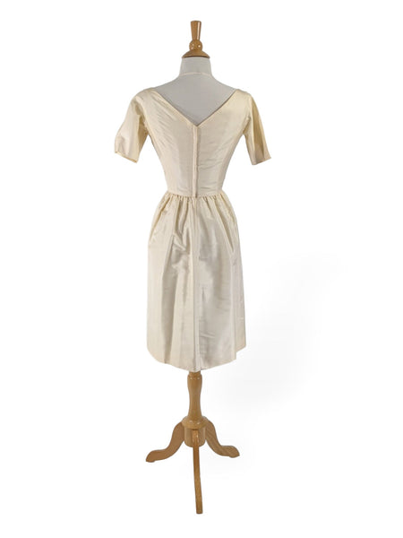 1950s cream dress back view
