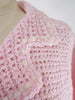 Cardigan style années 50 en crochet rose