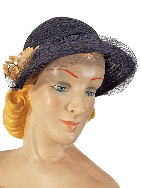 50s Cap style hat in navy straw