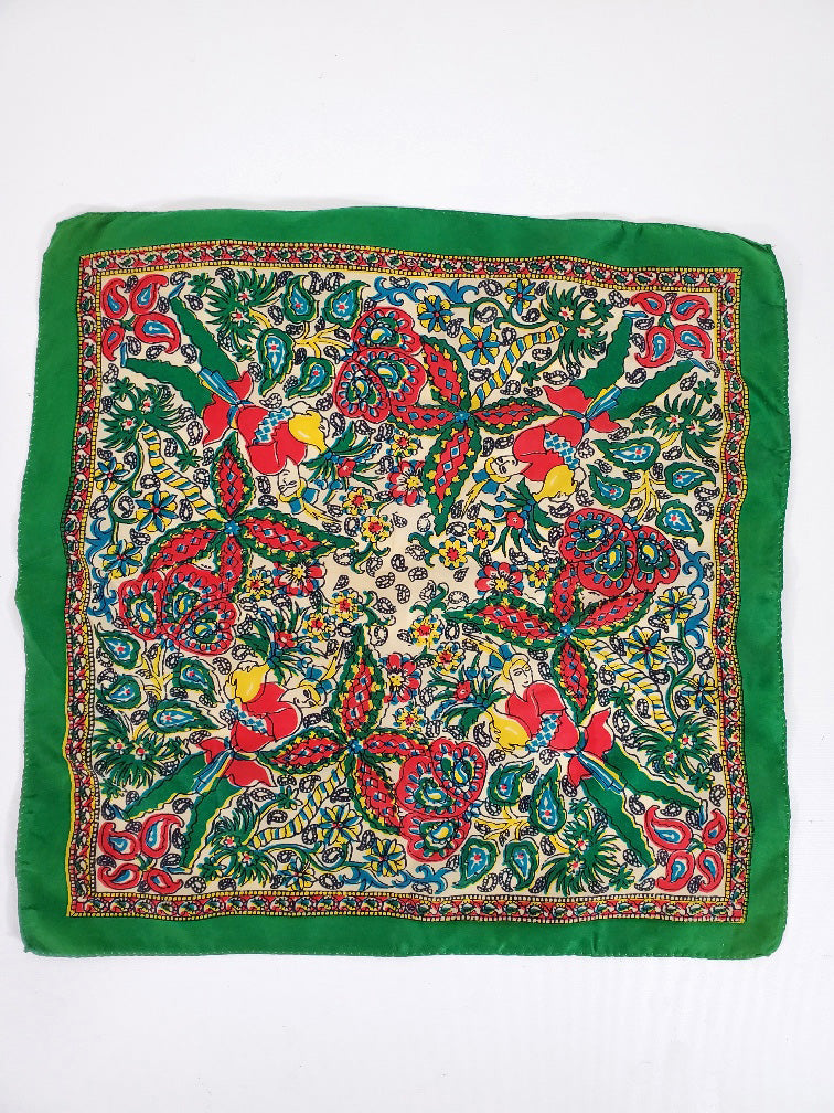 PAUL SMITH Foulard soie TBEG vintage Scarf 32x32 cm EUR 25 PAUL SMITH Foulard soie TBEG vintage Scarf 32x32 cm EUR 25