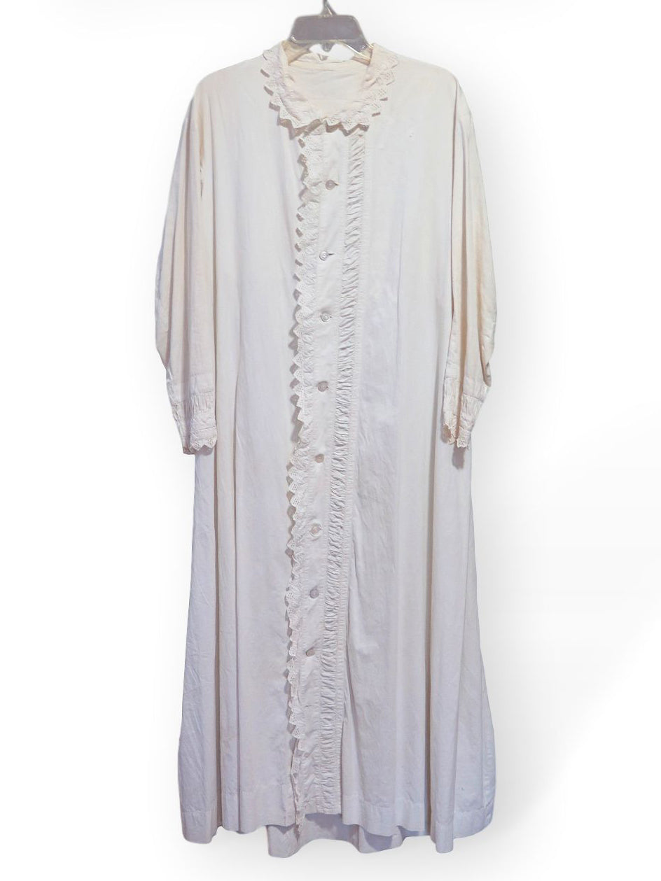 Antique Victorian Dressing Gown 1800s Morning Robe - sm, med, lg Better Dresses Vintage Antique Victorian Dressing Gown 1800s Morning Robe - sm, med, lg Better Dresses Vintage